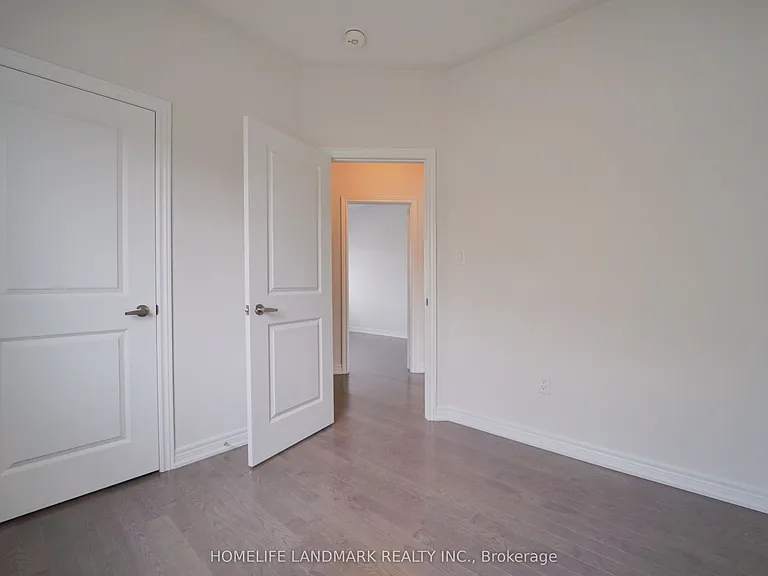 36 Thelma Dr — Photo 6