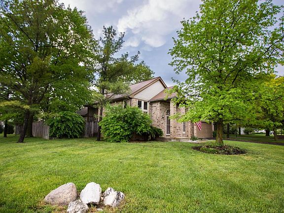 2nd image of 6312 Youngland Dr S
