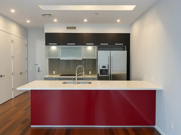 170 North 11th Street image 2 of 9