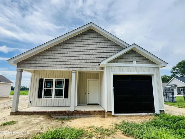304 E Norwayne Alumni Way, Fremont, NC 27830