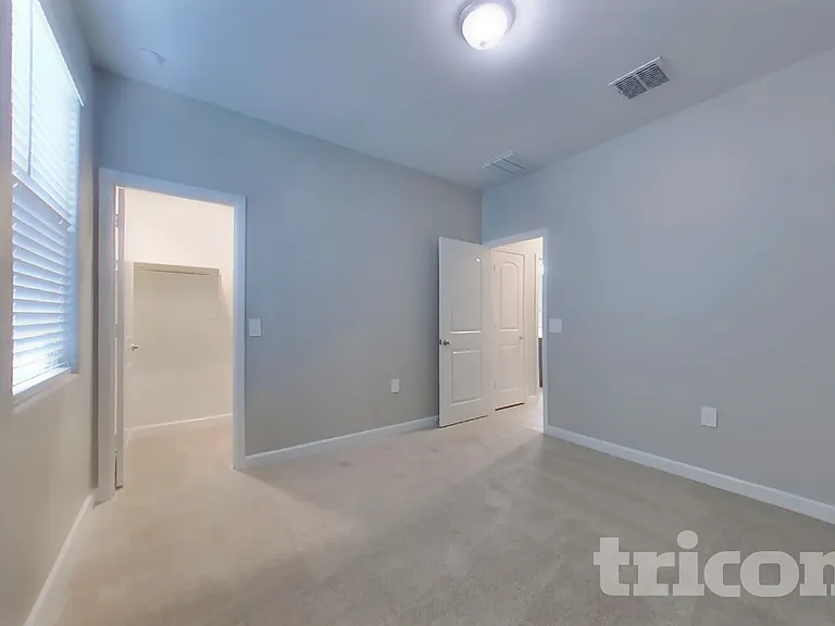30361 W Crittenden Ln — Photo 9