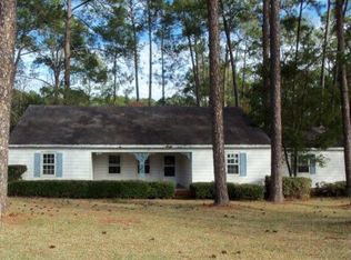 1013 4th St SW, Moultrie, GA 31768