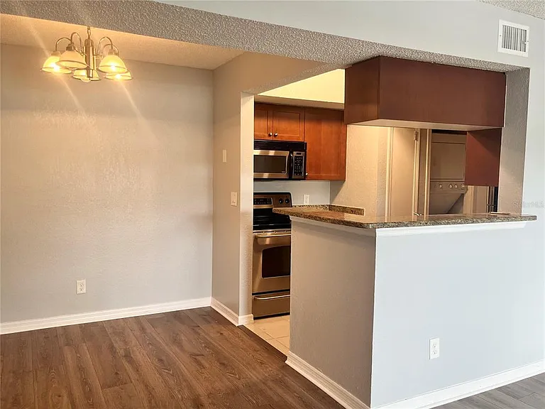 10200 Gandy Blvd N #813 — Photo 6