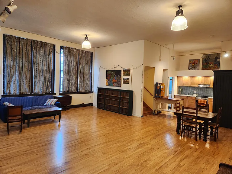 80 Williams St #3C — Photo 3