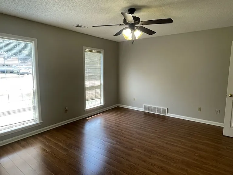 6179 Cherokee Dr — Photo 13