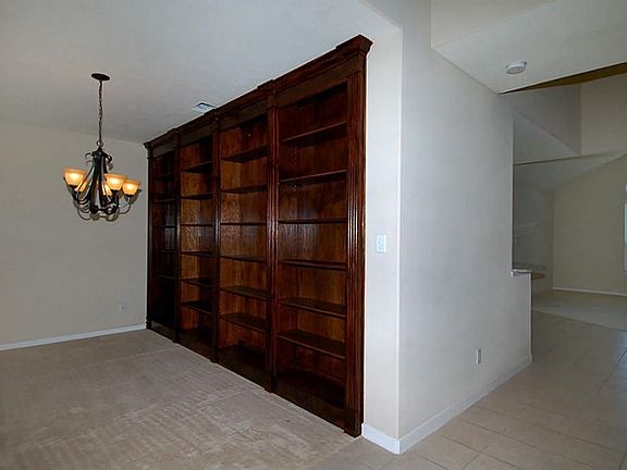 3rd image of 26238 Twin Stone Ln