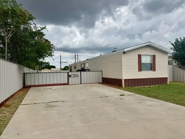 504 SE 1st St, Andrews, TX 79714