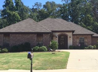 126 Britton Cir, Flowood, MS 39232