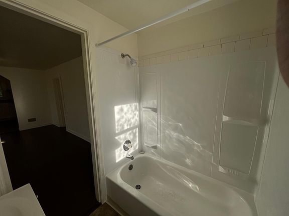 5th image of 5686 Folchi Dr APT 3