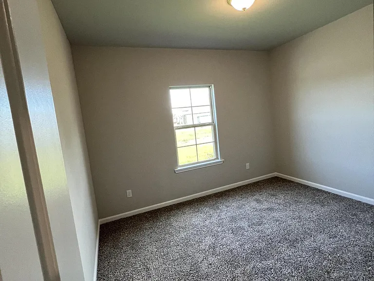 213 Garden Oaks Ave — Photo 17
