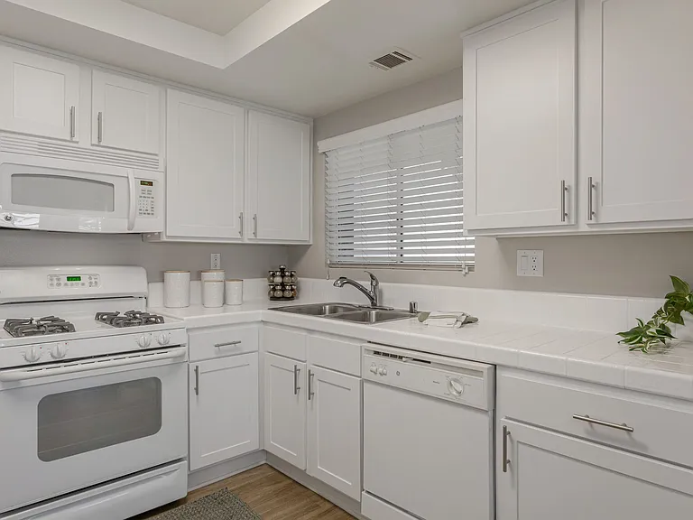 Colony Parc — Photo 21