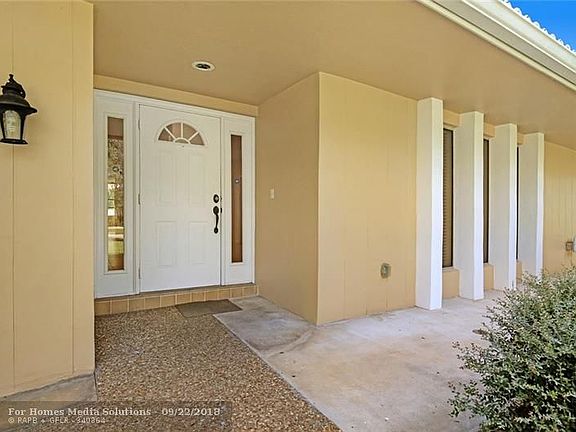 5th image of 2701 NW 106th Dr