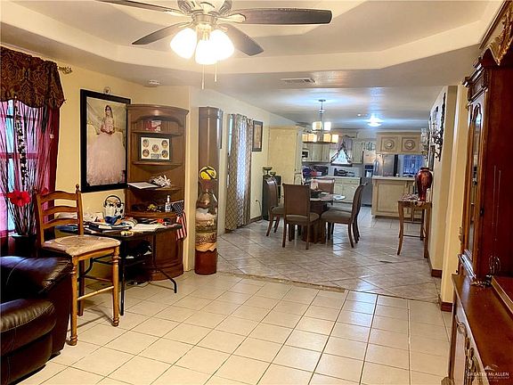 3rd image of 10804 Chapa Dr