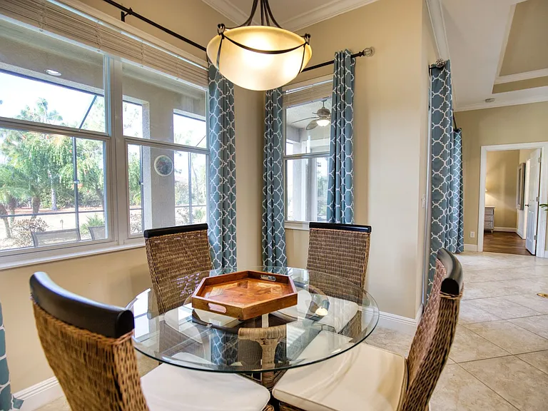 116 Pesaro Dr — Photo 21
