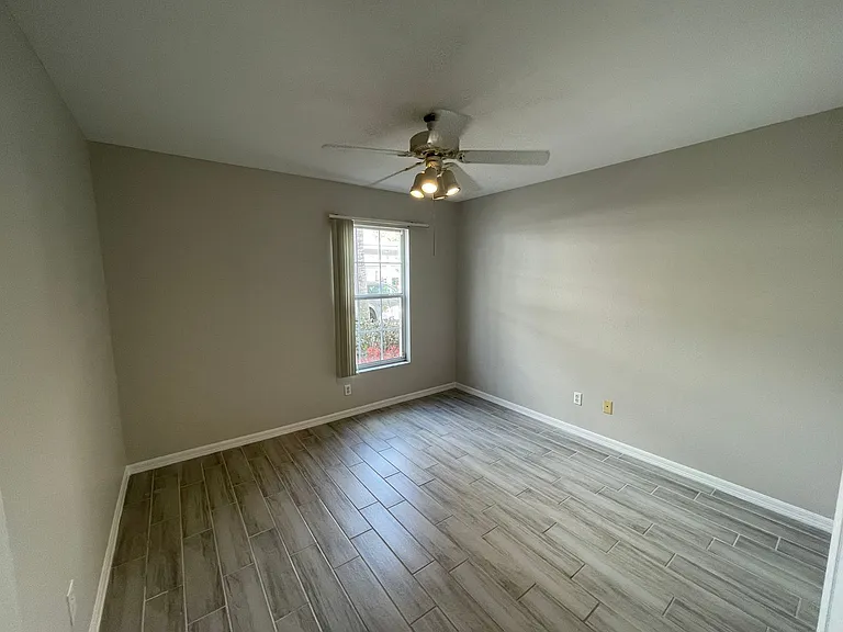 26741 Little John Ct #14 — Photo 15
