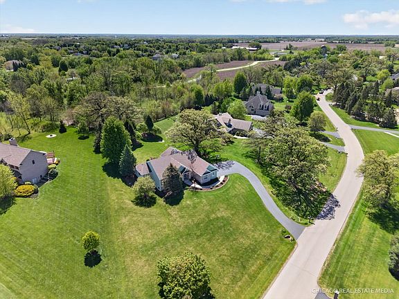 3rd image of 4826 Inmans Way