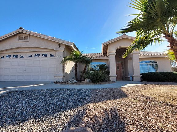2nd image of 2868 Castaway Dr
