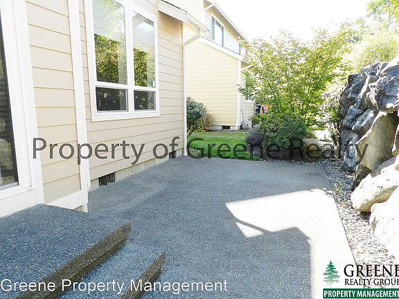 3rd image of 1372 Rockcreek Ln SW