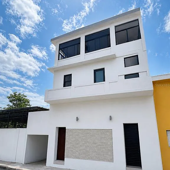 73 Calle Tapia #STUDIO — Photo 1
