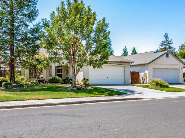 352 W Kelly Ave, Clovis, CA 93611