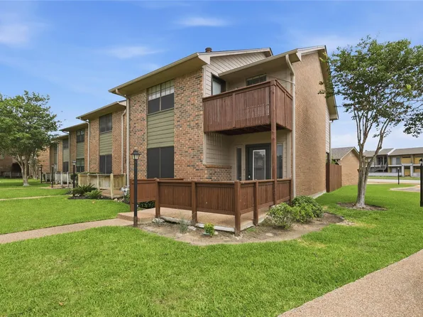 2400 Longmire Dr APT 105, College Station, TX 77845