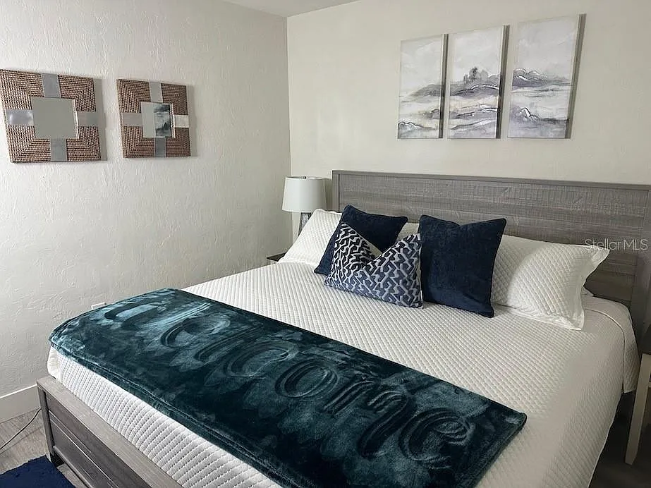 1 bed, 1.0 bath, 450 sqft, $1,750 — Photo 2