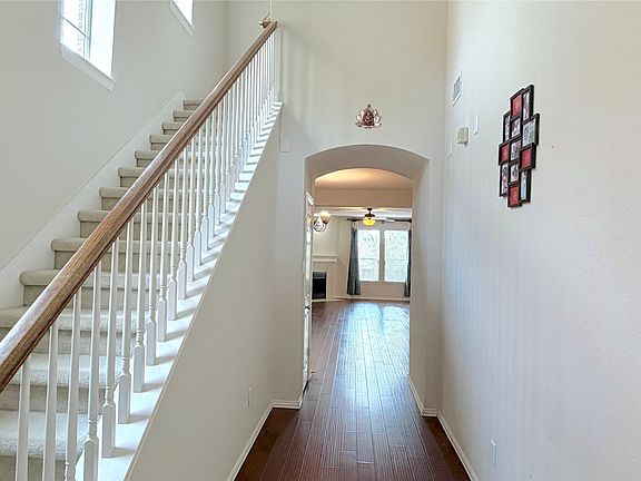 2nd image of 2405 Reston Dr