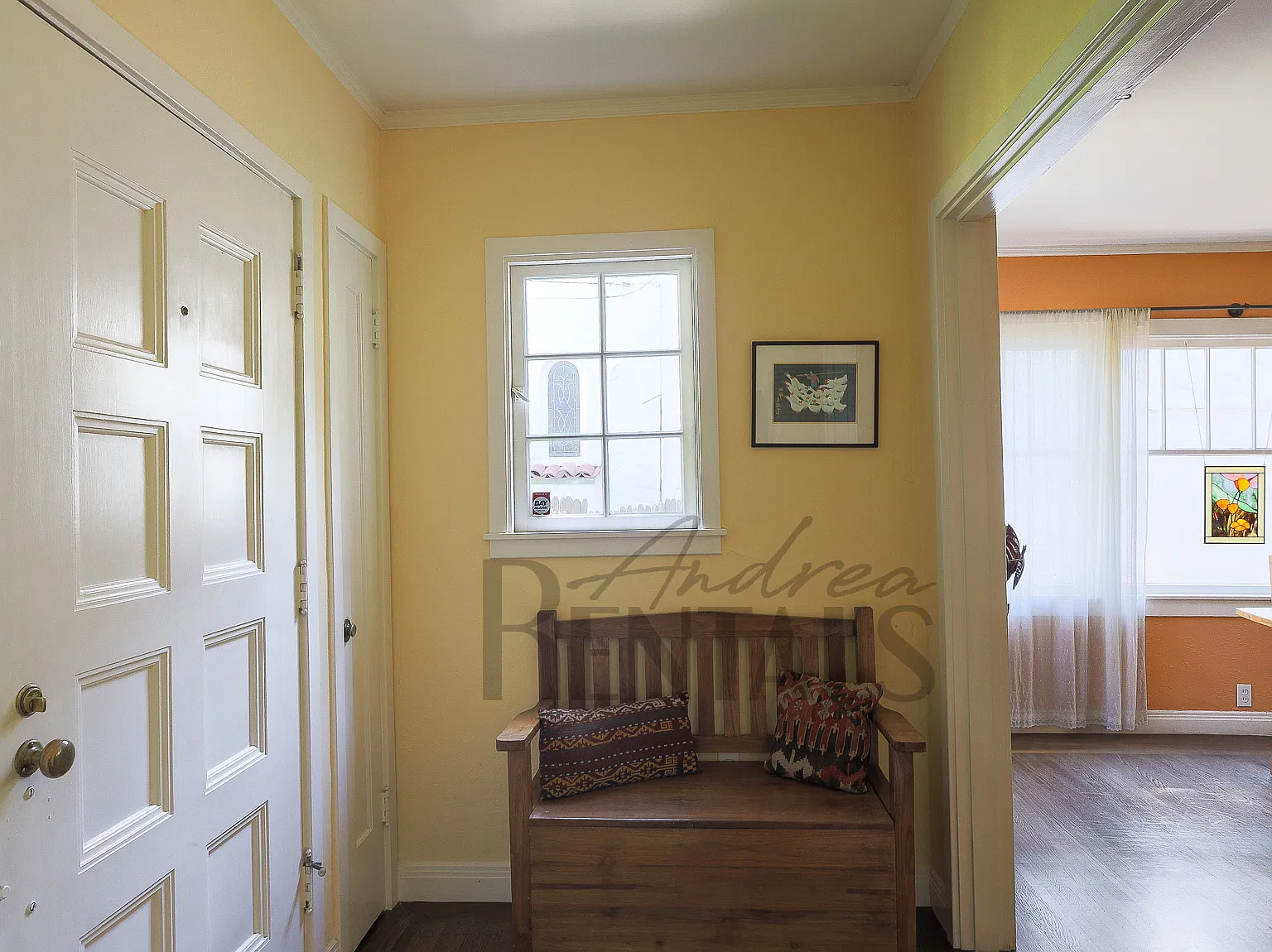 4 bed, 1900 sqft, $6,800 — Photo 4