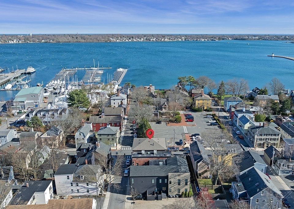 1st image of 114 Derby St #2
