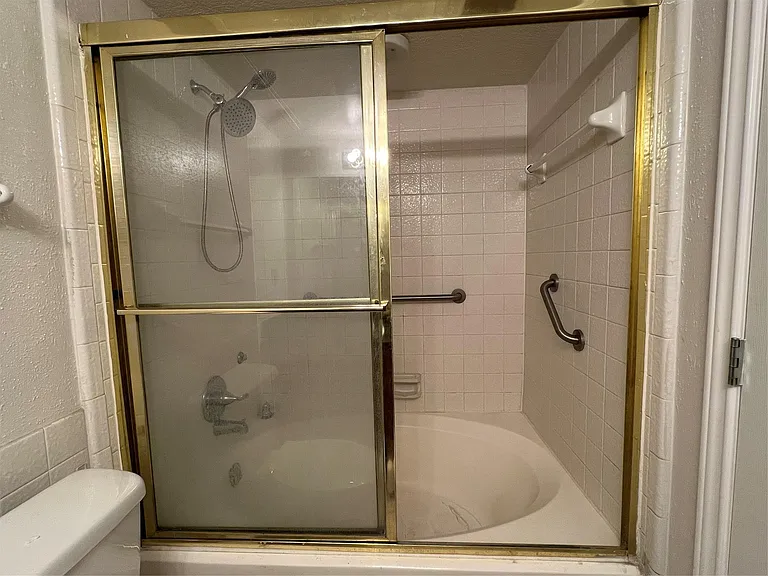 2826 S Bartell Dr #21 — Photo 9