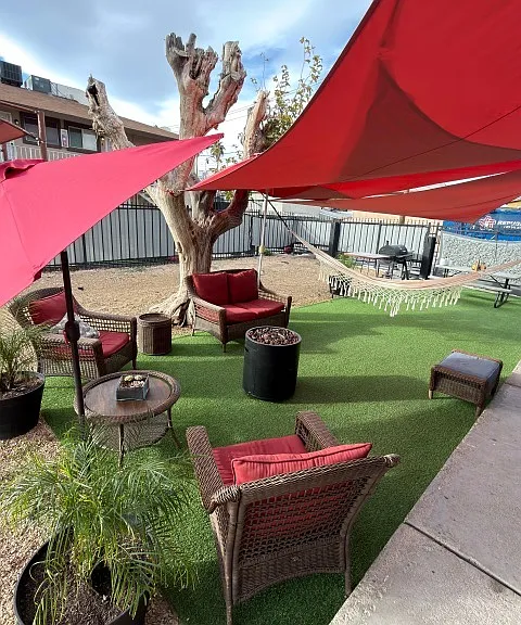 512 Albert Ave #4 — Photo 11