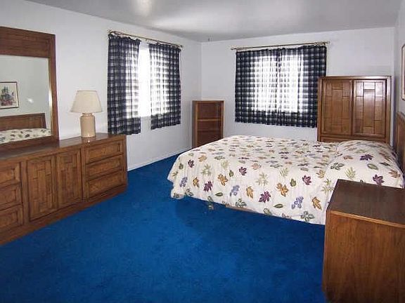 2nd image of 29 Waterford Way