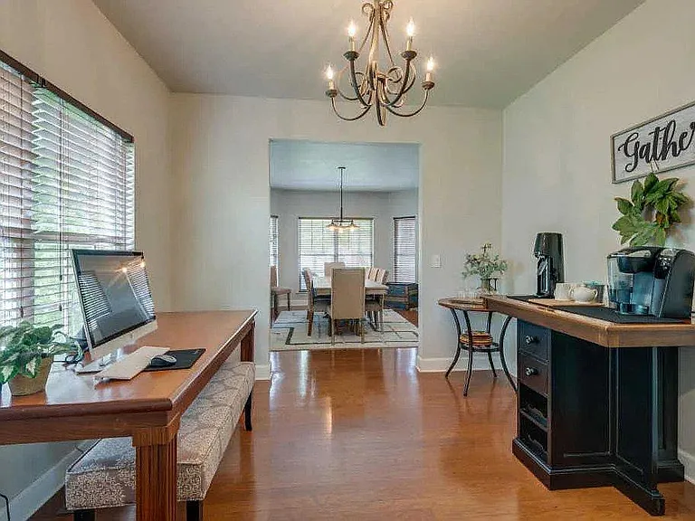 7528 Watervale Dr — Photo 28