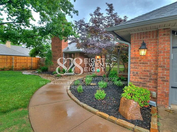 3723 Barwick Ct — Photo 1