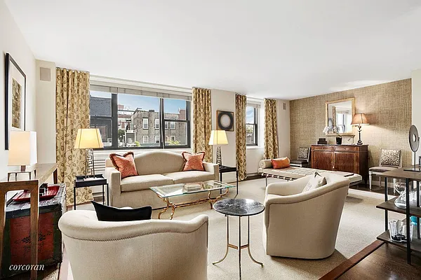 Sold by Corcoran | media 14