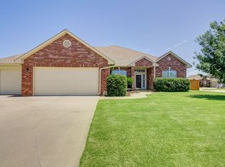 3801 Wellington Pl, Norman, OK 73072