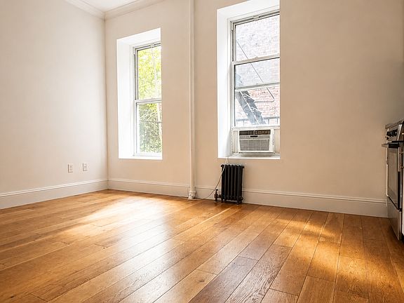 3rd image of 342 E 85th St APT 1