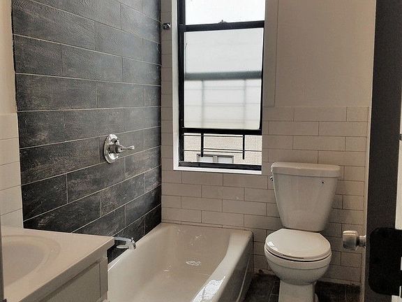 3rd image of 2401 Davidson Ave APT 5H