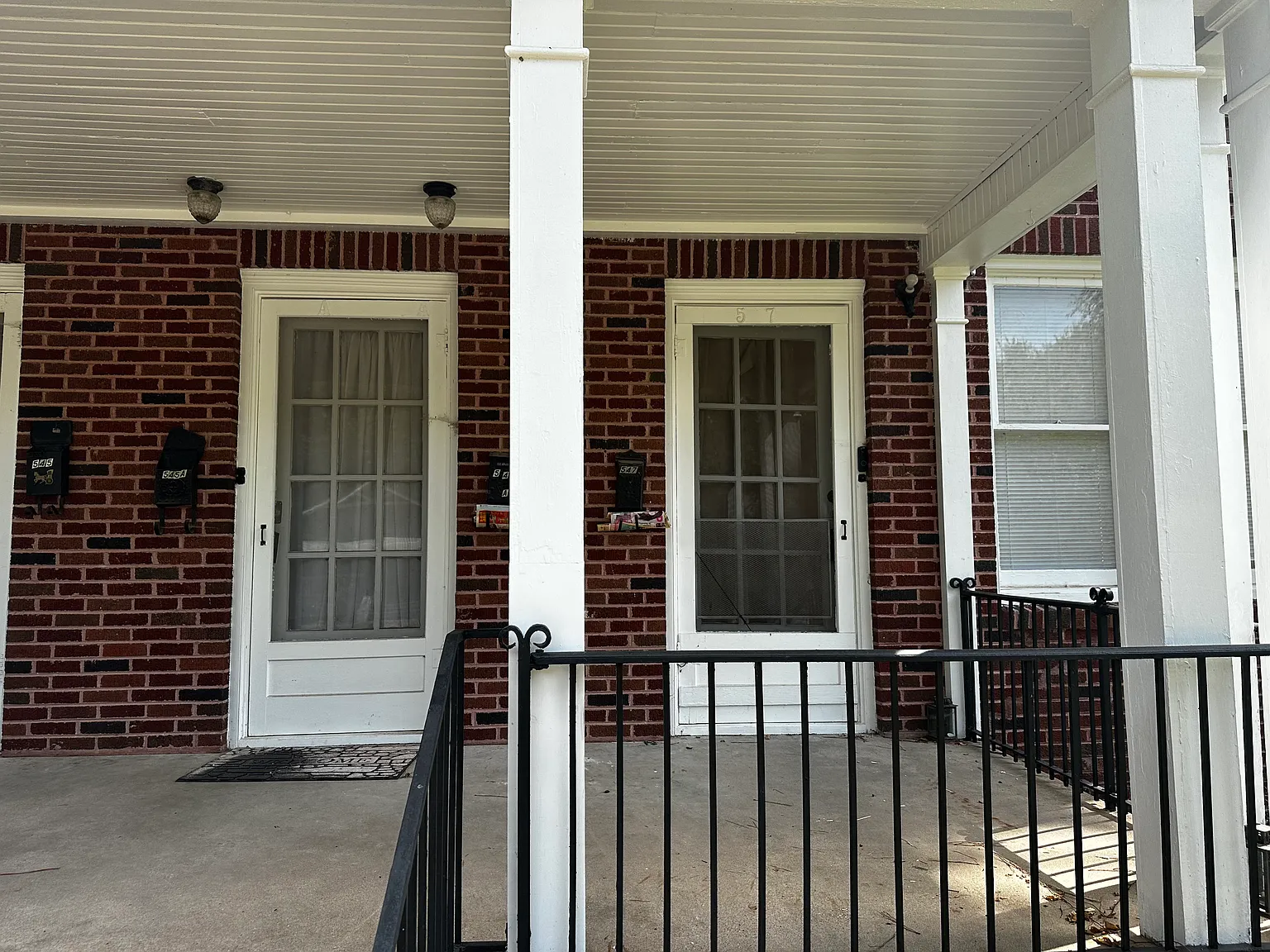 1 bed, 900 sqft, $700 — Photo 3
