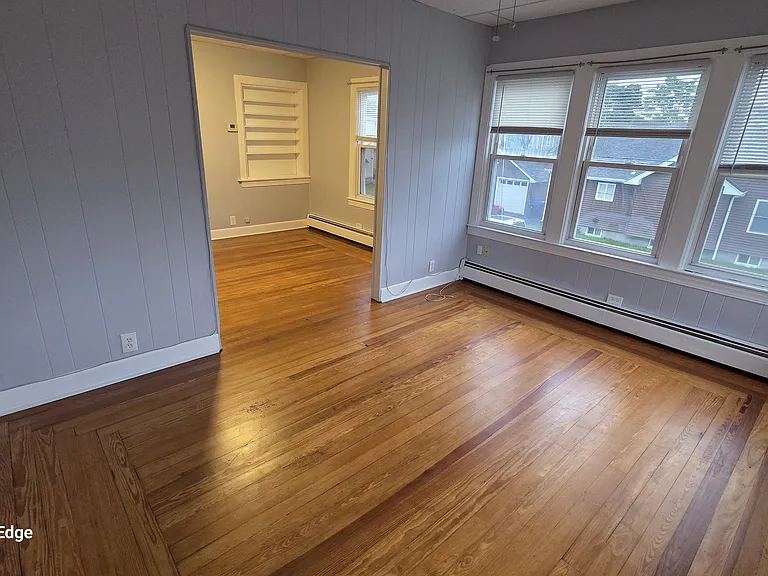 101 Rosemont Ave #2 — Photo 4