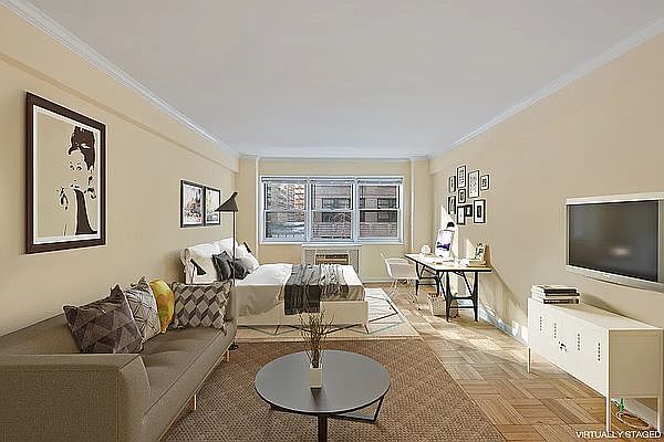 1st image of 321 E 45th St APT 5F