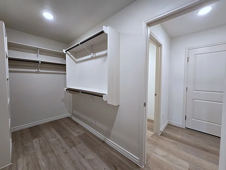 1317 Hogback Way — Photo 15