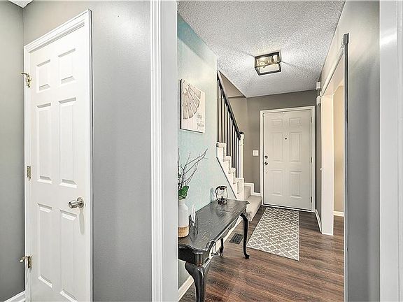 3rd image of 12410 Northern Ave