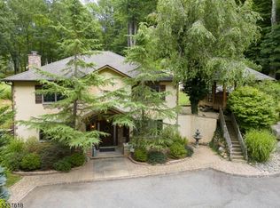 48 Openaki Rd, Denville, NJ 07834