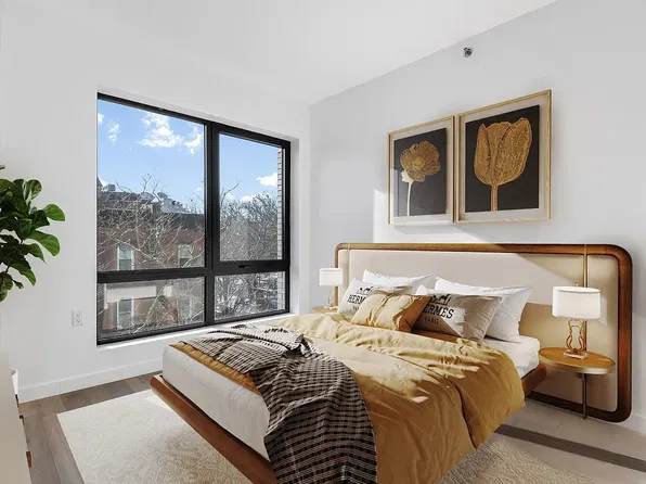 435 Tompkins Avenue image 1 of 7
