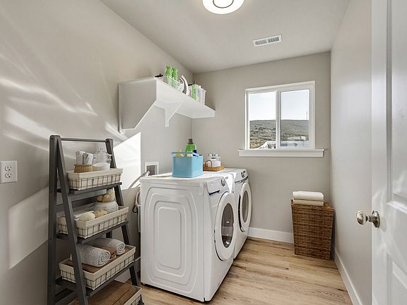 5th image of 5488 N Orville St #517