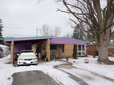 832 McKinley Ave, Mundelein, IL, 60060