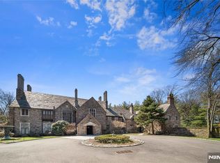 1 Byrne Ln APT 10, Tenafly, NJ