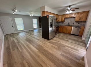 8049 Bayshore Dr, Naples, FL 34112