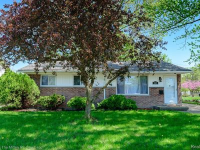1523 Raymer St, Westland, MI, 48186